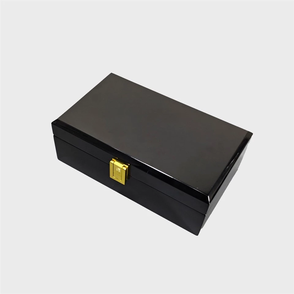 Jewelry case